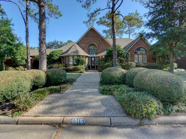 1315 Breezy Bend Dr, Katy, TX 77494
