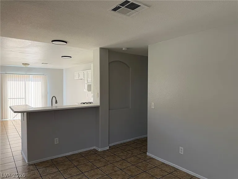 1864 Star Sapphire Ct — Photo 4