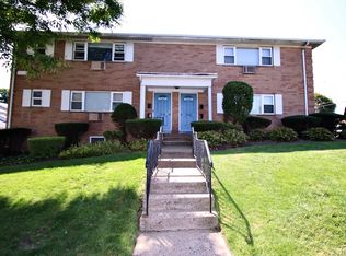 38-06 Dobrin Ct #2, Fair Lawn, NJ 07410