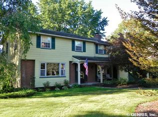 139 Longsworth Dr, Rochester, NY 14625