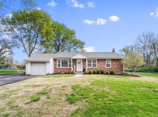 2635 Charbonier Rd, Florissant, MO 63031