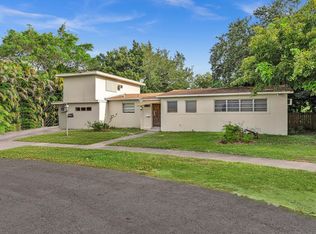 20035 NE 14th Ct, Miami, FL 33179