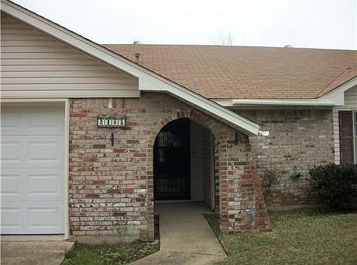 4th image of 2408 Vence Ct