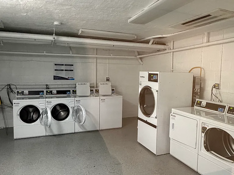 2710 Macomb St NW #204 — Photo 8