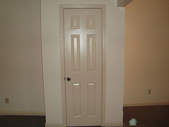 3rd image of 997 E 17th Ave