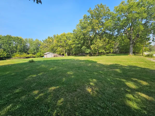 609 E Samuel St, Hamilton, MO 64644