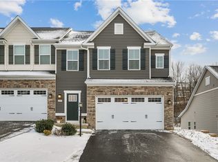 125 Black Oak Ln, Mc Donald, PA 15057
