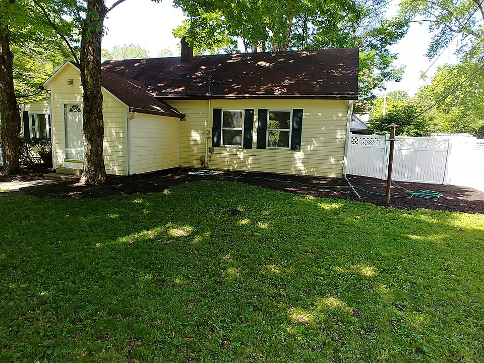 1st image of 10906 Westfield Blvd