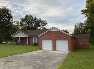 5 E Main St, Adrian, GA 31002