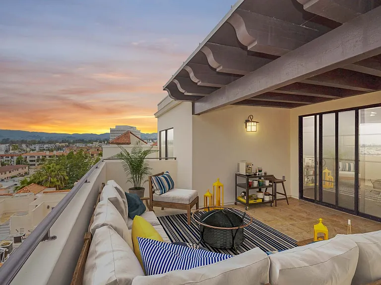 Luxe Villas — Photo 16