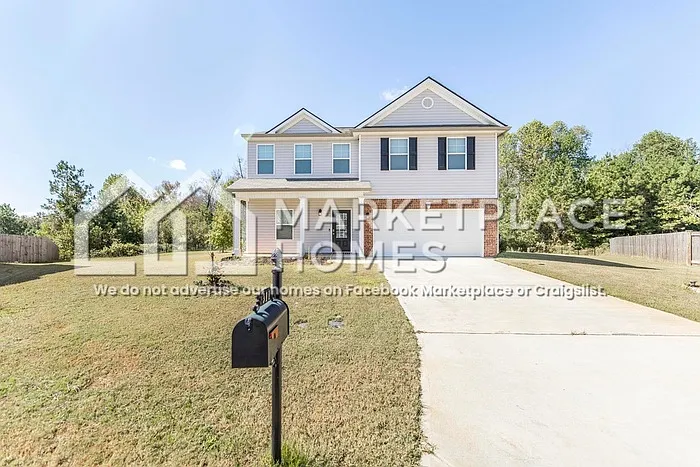 5 bed, 3.0 bath, 3086 sqft, $2,495 — Photo 2