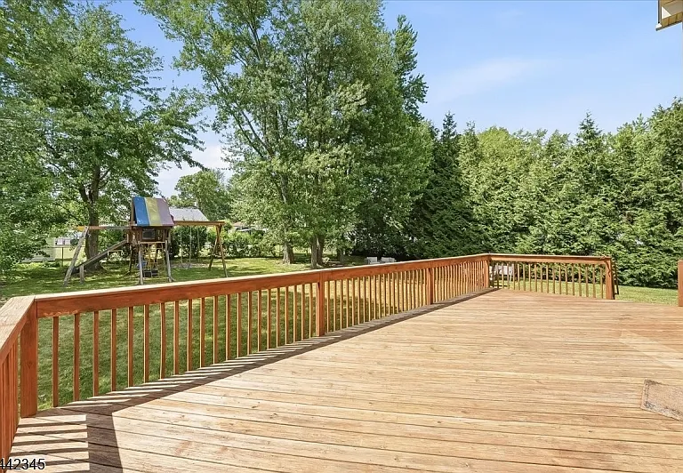 6 Poplar Pl — Photo 27