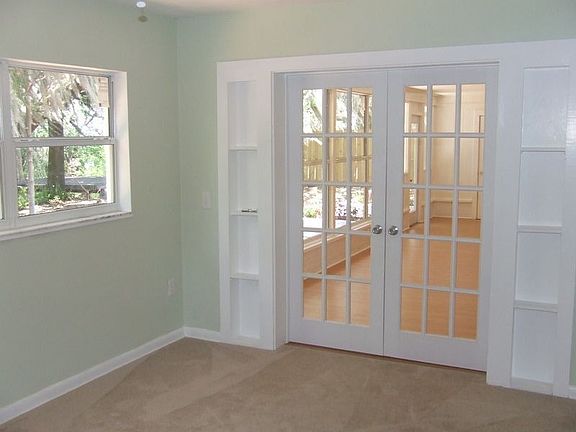 3rd Bedroom opens to Florida Room