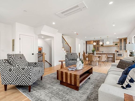 4th image of 24 Wendell St #4