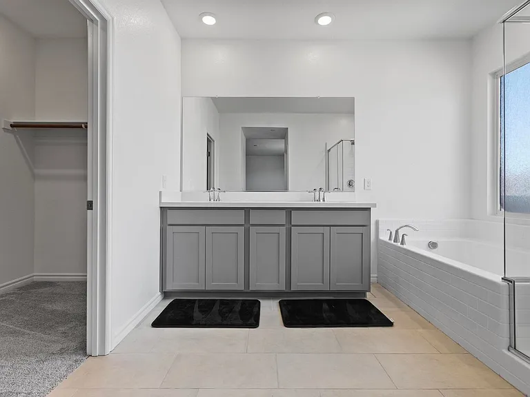 3546 Luciana Glen Ave — Photo 29