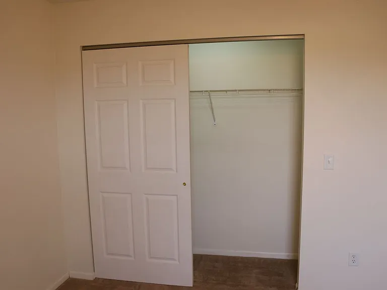 2271 Shamrock Ln — Photo 17