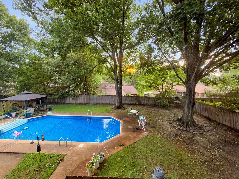 743 Grovewood Dr — Photo 39