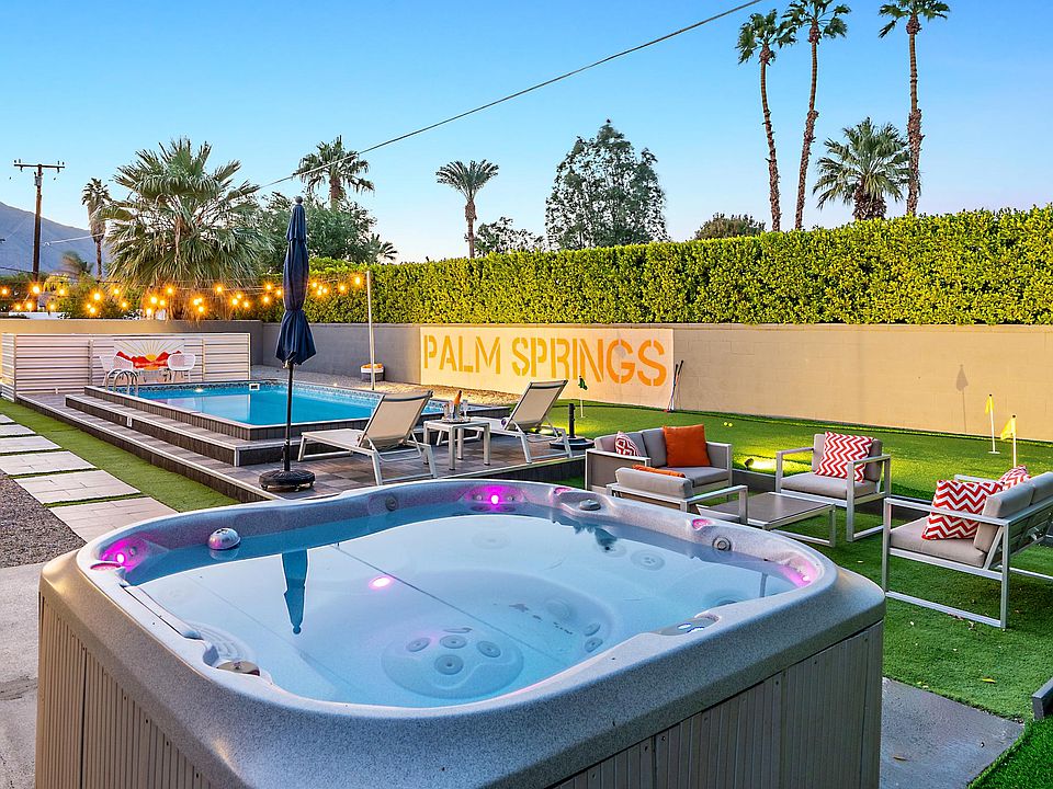 Hot tub, Pool, sitting area