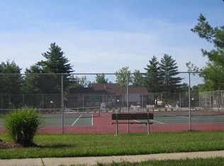 757 Ridgeside Dr APT H, Ballwin, MO 63021