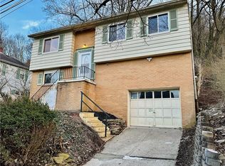 13 1/2 Spring St, Pittsburgh, PA 15223