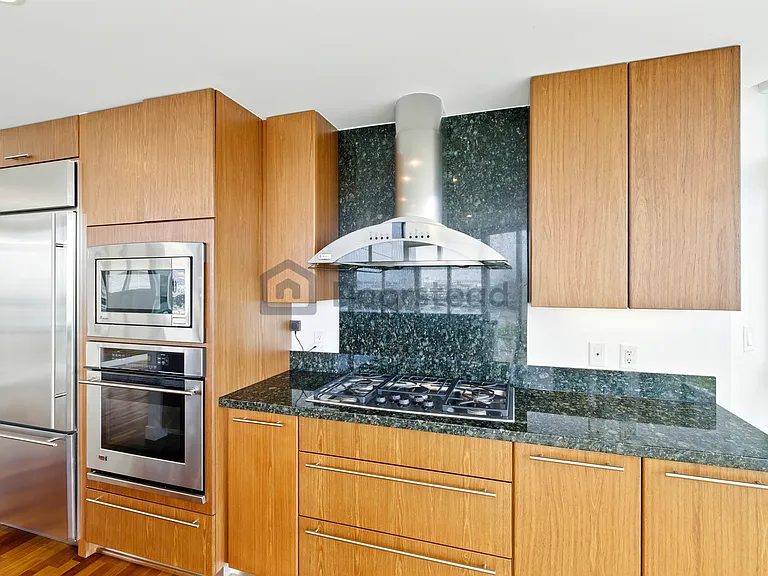 3141 Michelson Dr #1008 — Photo 19