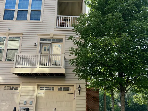 25884 Racing Sun Dr, Aldie, VA 20105