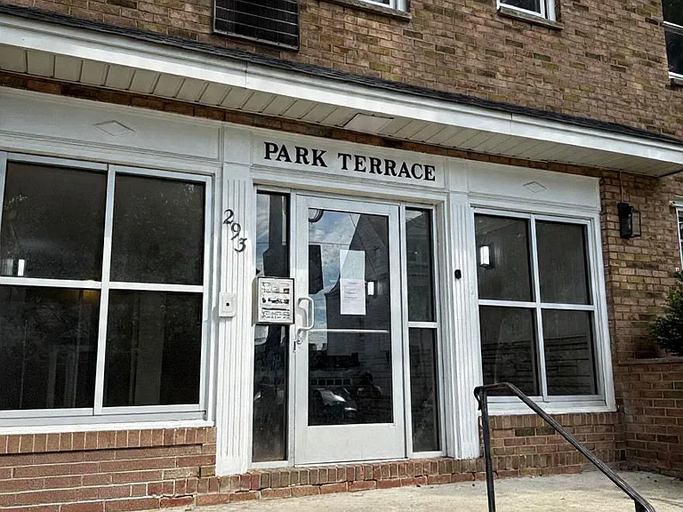 293 Parker St #7 — Photo 10