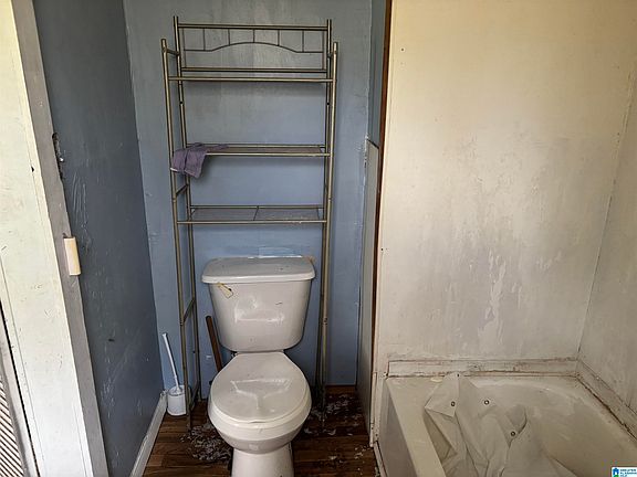 4th image of 120 Lide Rd