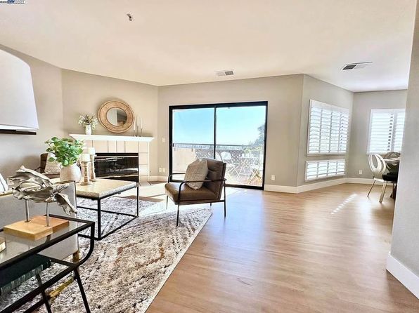 21239 Gary Dr APT 112