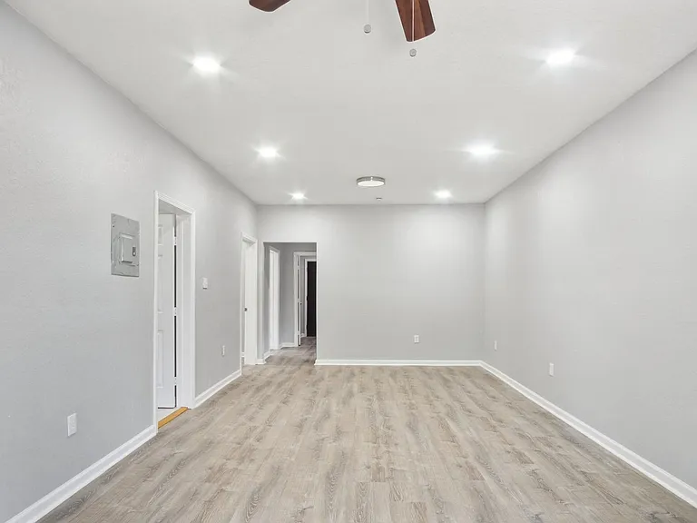 1412 Hays St — Photo 6