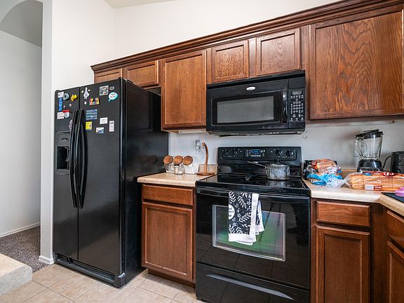4th image of 23941 N HIGH DUNES Drive