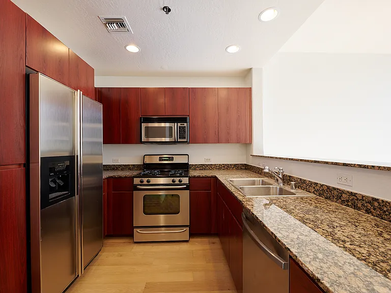 17 W Vernon Ave #612 — Photo 7
