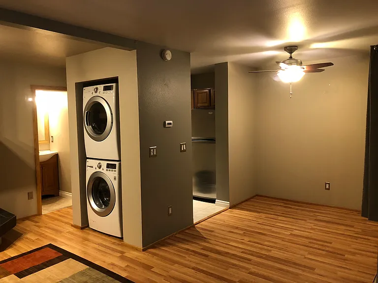 4302 Penguin St — Photo 2