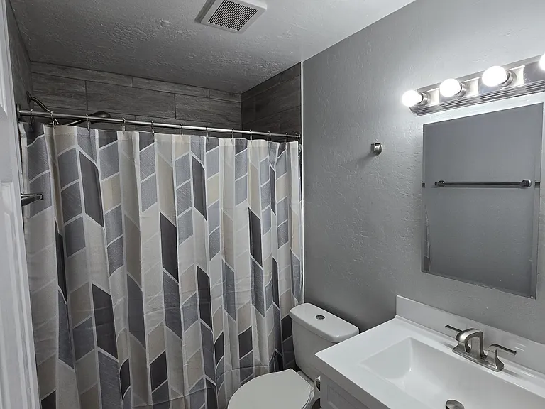 82 W Southern Ave #A — Photo 14