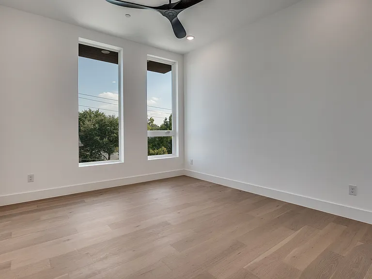 3523 Miles St #104 — Photo 8