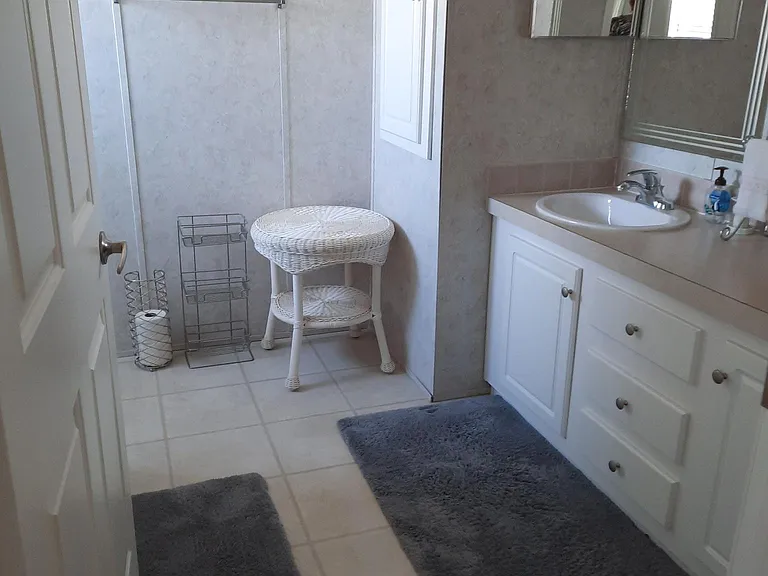 2100 Kings Hwy #426 — Photo 10