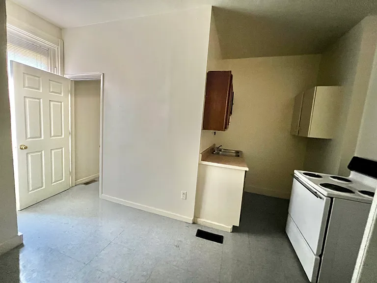 710 State Ave #2 — Photo 7