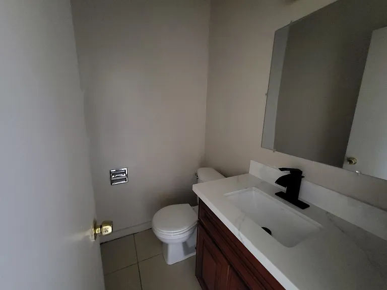 13113 Cypress St #8 — Photo 16