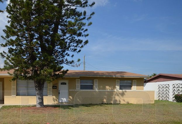 1st image of 3551 NW 6th Pl