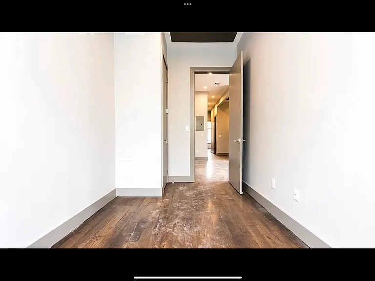 230 Jefferson St #3R — Photo 6