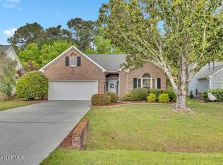 1128 Mill Run Rd, Sneads Ferry, NC 28460