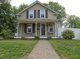 172 Blade St, Warwick, RI 02886
