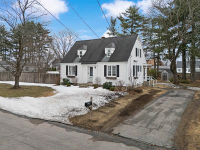 86 Lamprey Street, Manchester, NH, 03102