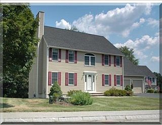 1st image of 10 Fairway Dr