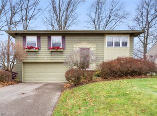 4686 Burkey Rd, Youngstown, OH 44515