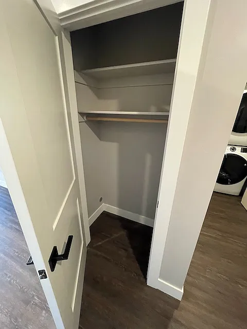 2 bed, 982 sqft, $2,200 — Photo 3
