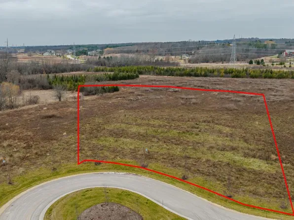 13771 North PINE VIEW COURT, Mequon, WI 53097