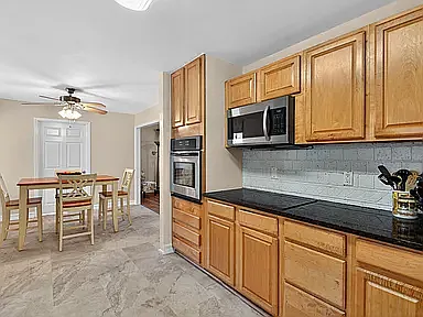 920 Shadylawn Rd — Photo 5