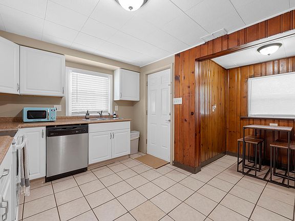 5th image of 414 E 13th Ave