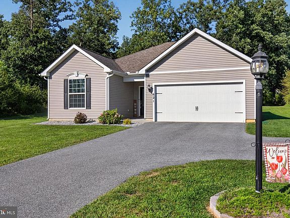 3rd image of 621 Ledger Dr